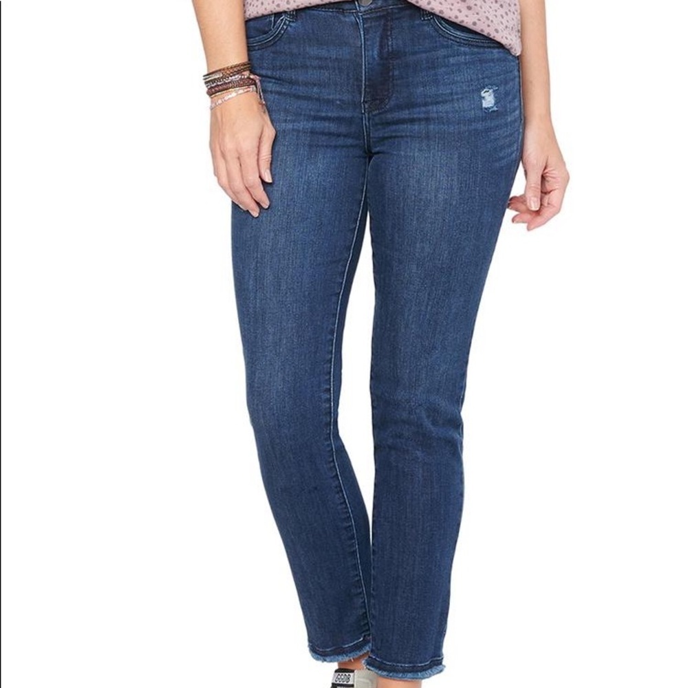 EUC DEMOCRACY ABSOLUTION size 8 HIGH RISE JEANS